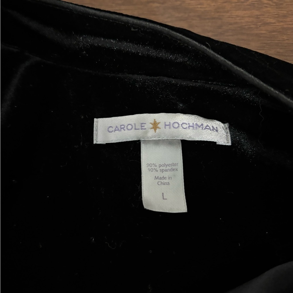 Carole Hochman Black Velvet Robe With Roses - Picture 4 of 9